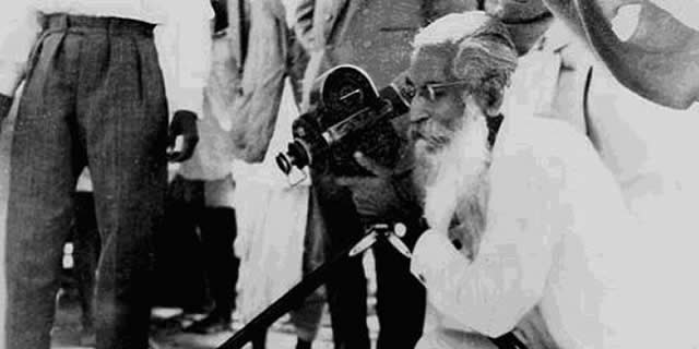Saukari Pash - The Great Indian Film Hunt